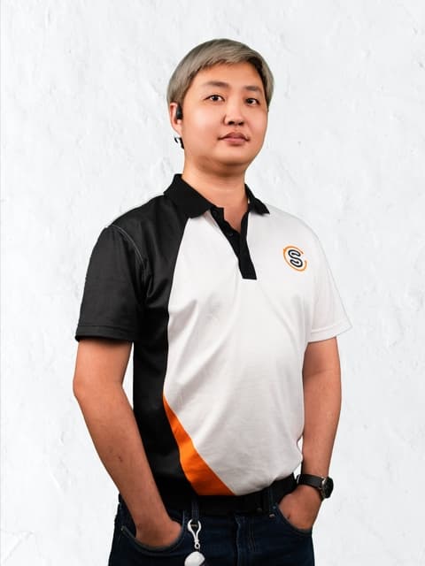 employee image