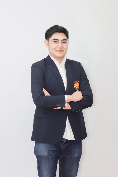 employee image