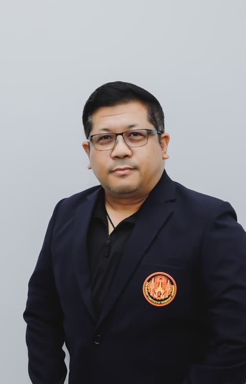 employee image