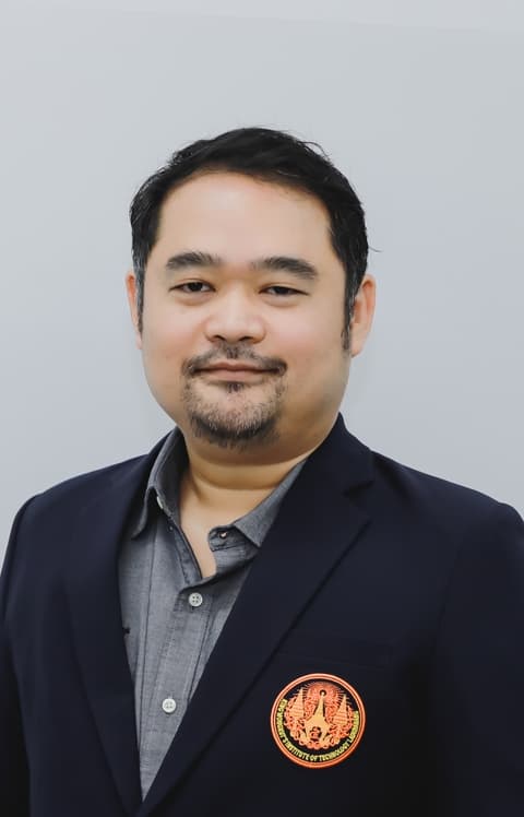employee image