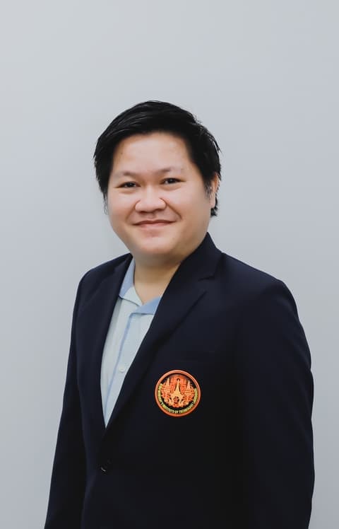 employee image
