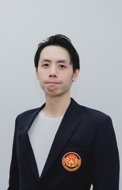 employee image