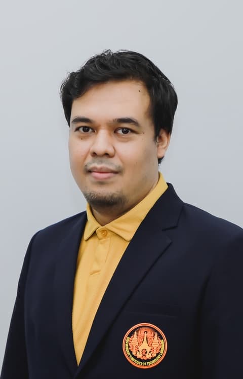 employee image