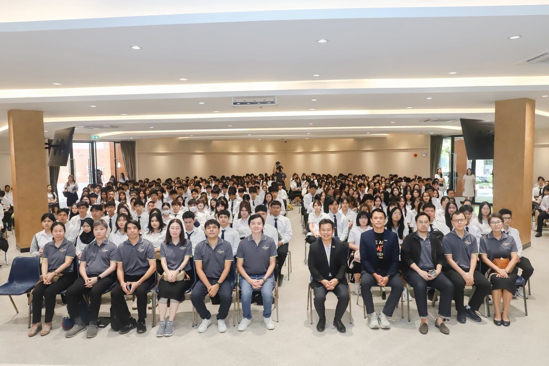 ภาพบรรยากาศงานปฐมนิเทศนักศึกษาใหม่คณะวิทยาศาสตร์และประชุมผู้ปกครอง ปีการศึกษา 2569
